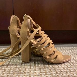 USED Sam Edelman Yarina Tan Suede Heels (Size 5.5)